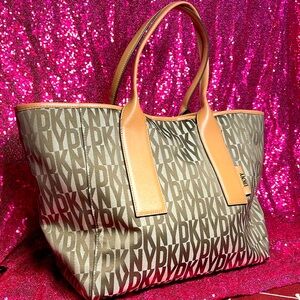 Light brown DKYN handbag with matching wallet… can be used for every day use!